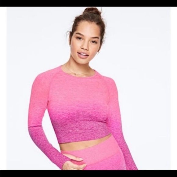 PINK seamless blue ombre long sleeve crop athletic top - Picture 2 of 5